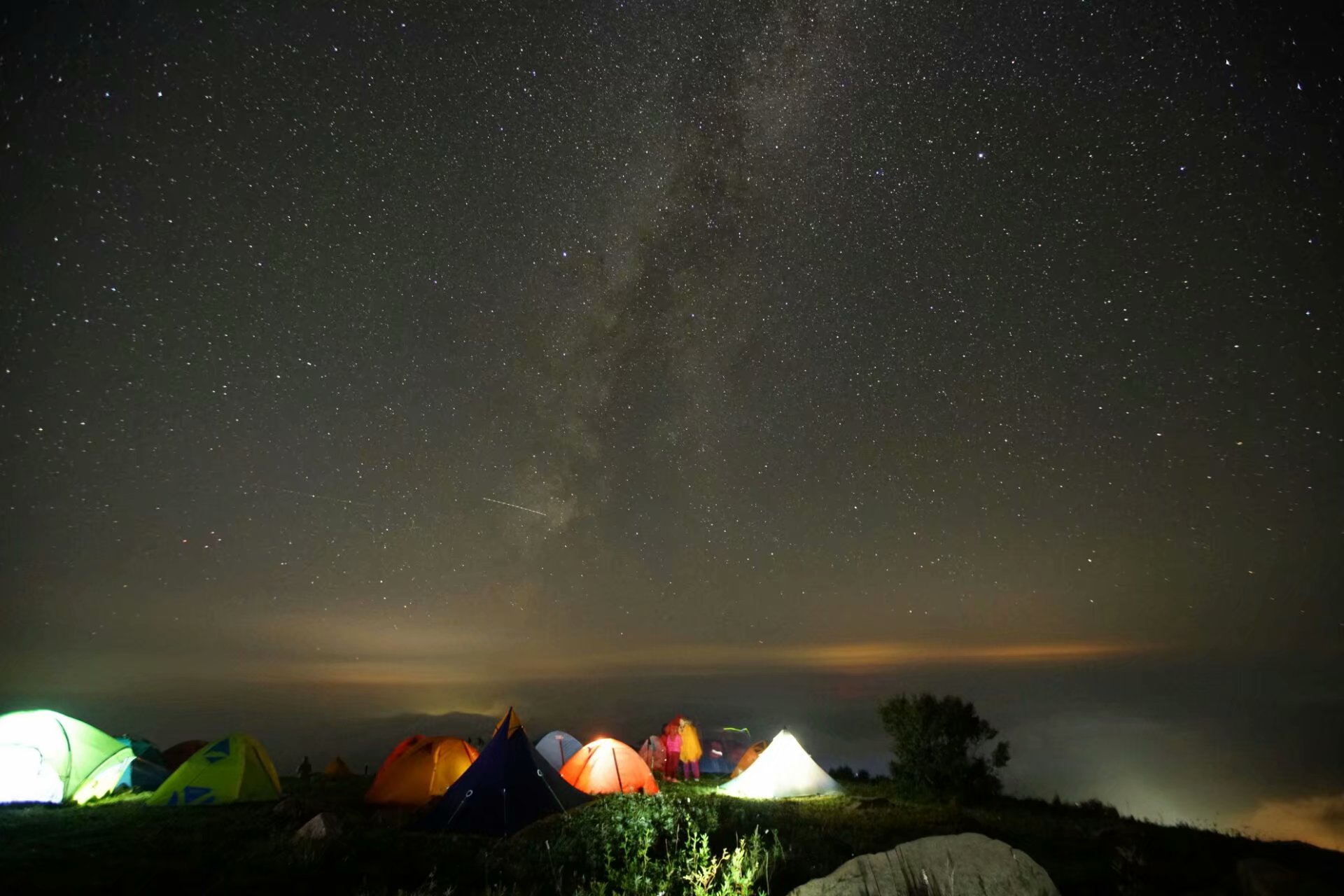 【英仙座流星雨】海坨山露營 || 陪你去海坨山看流星雨