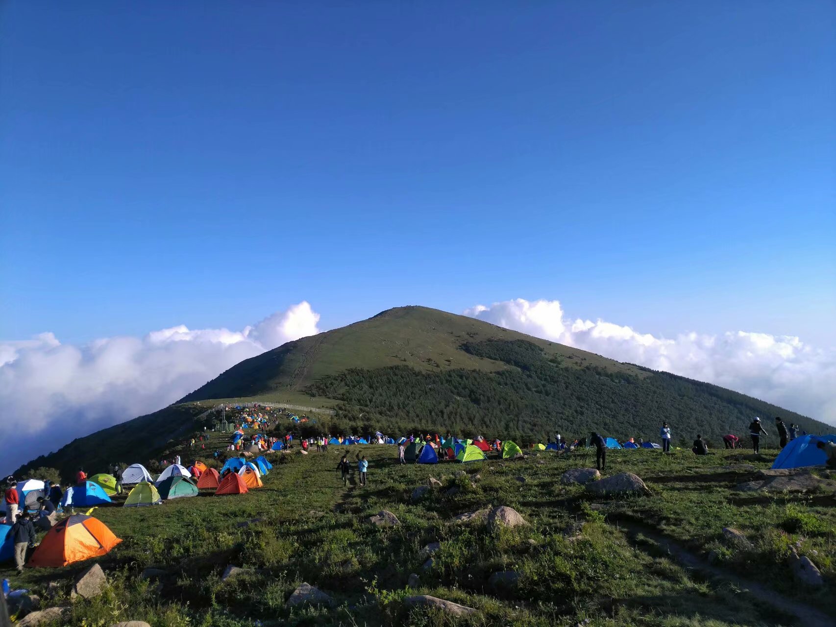 【英仙座流星雨】海坨山露營 || 陪你去海坨山看流星雨